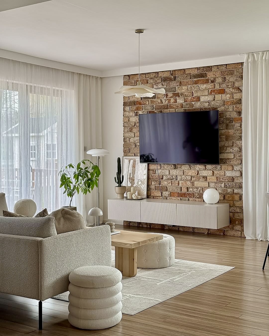 30 Living Room Accent Wall Ideas 2025 That Instantly Elevate Your Space ...