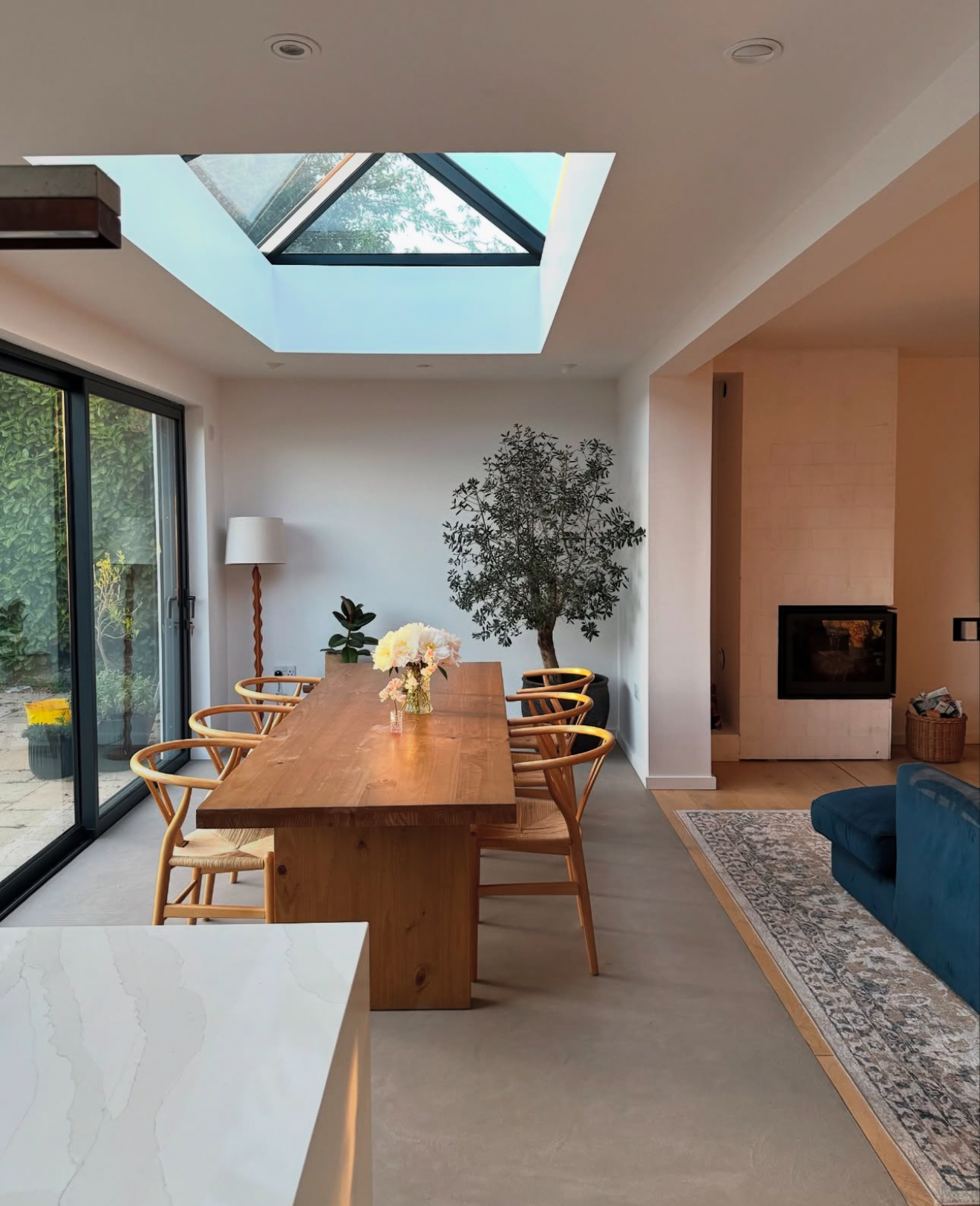 30 Open Floor Plan Living Room and Kitchen Ideas That Blend Style