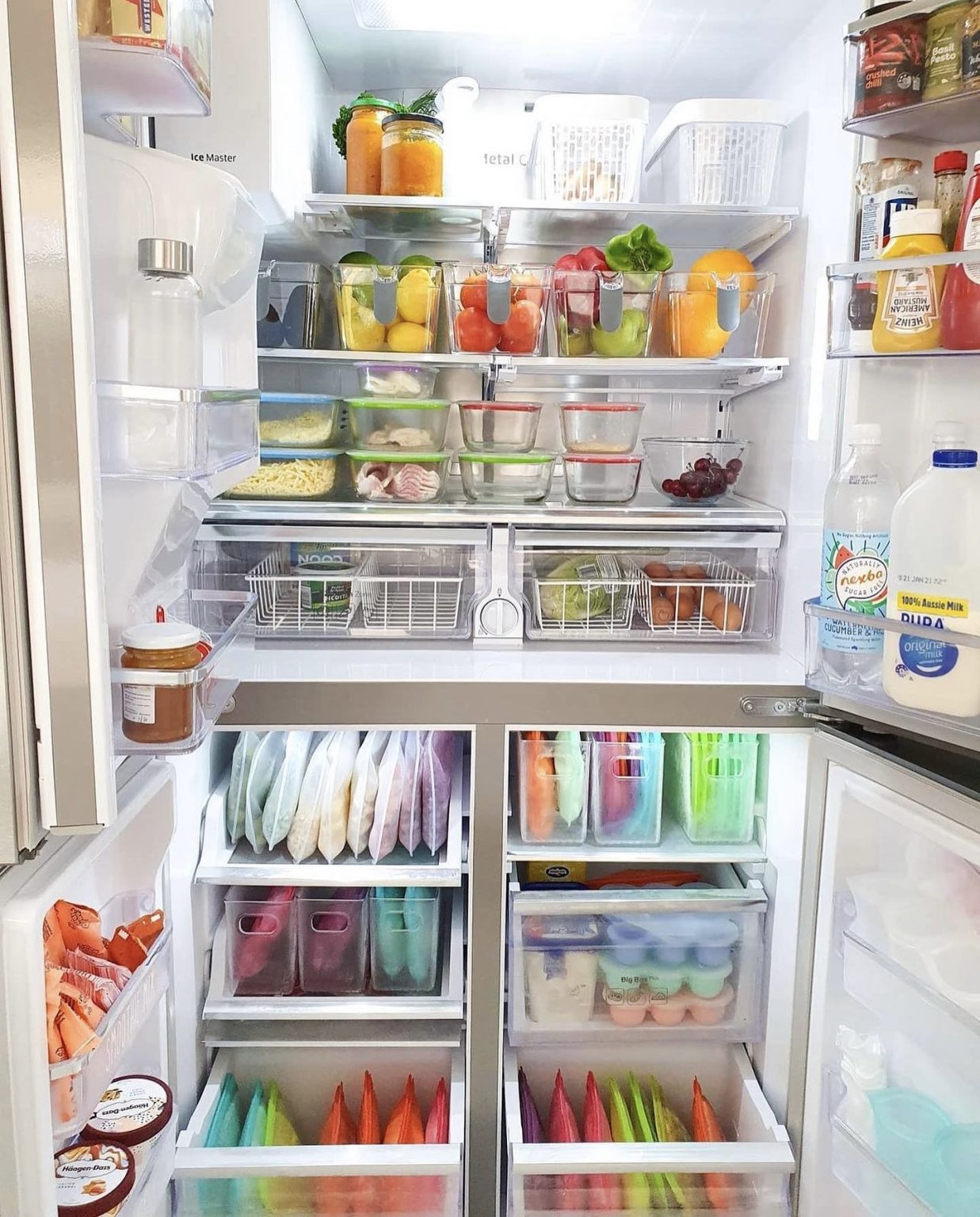 31 Fridge Organization Ideas for Aesthetic & Healthy Kitchens