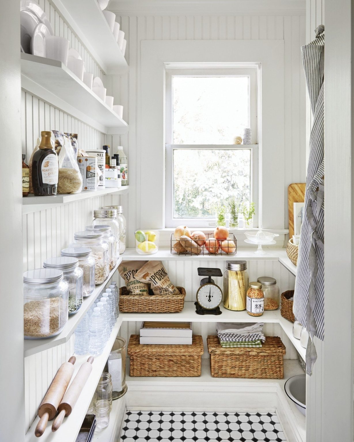 25 Top Kitchen Pantry Organization Ideas for 2025 - Optimize Your Space ...