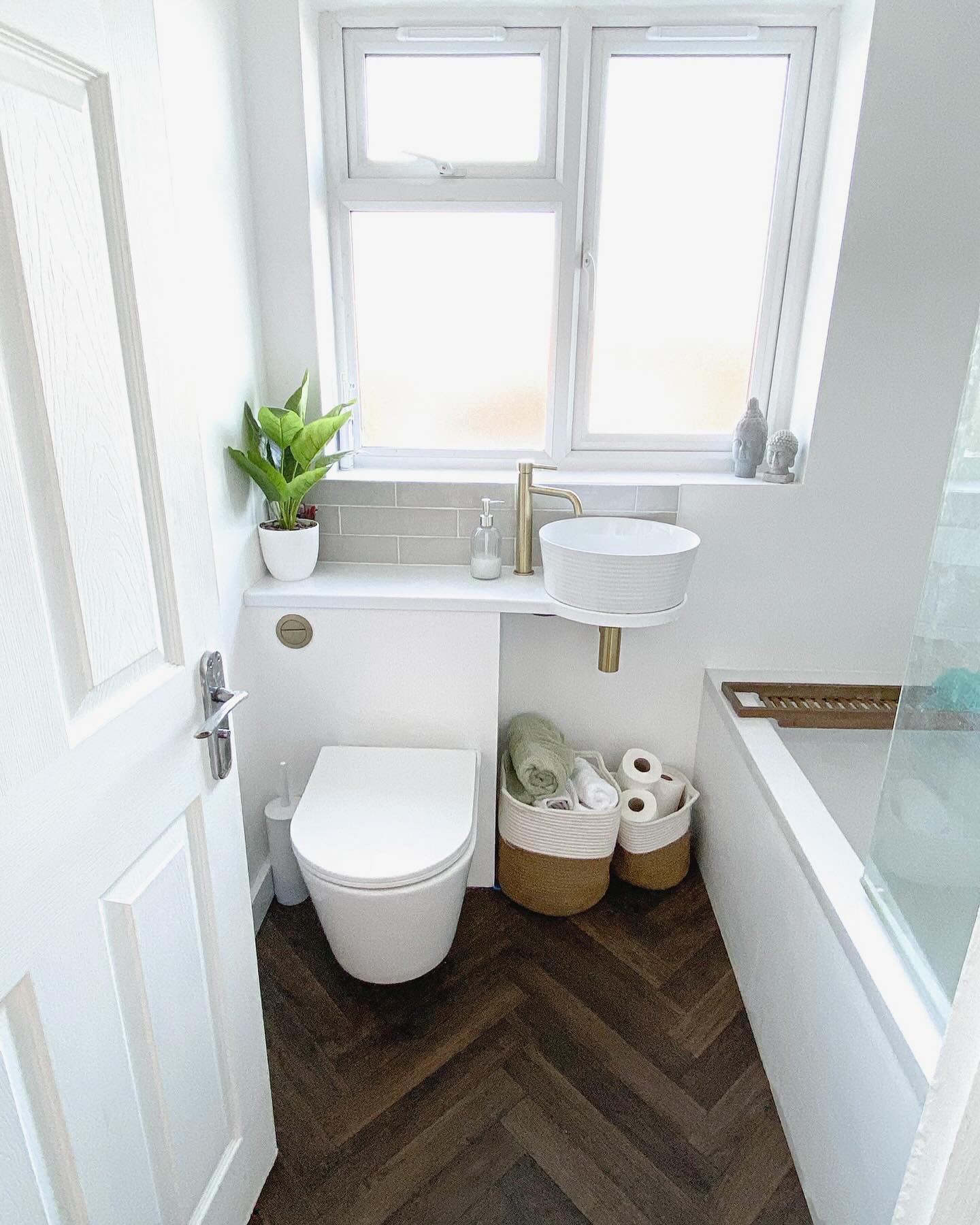 34 Small Bathroom Organization Ideas to Maximize Your Space ...