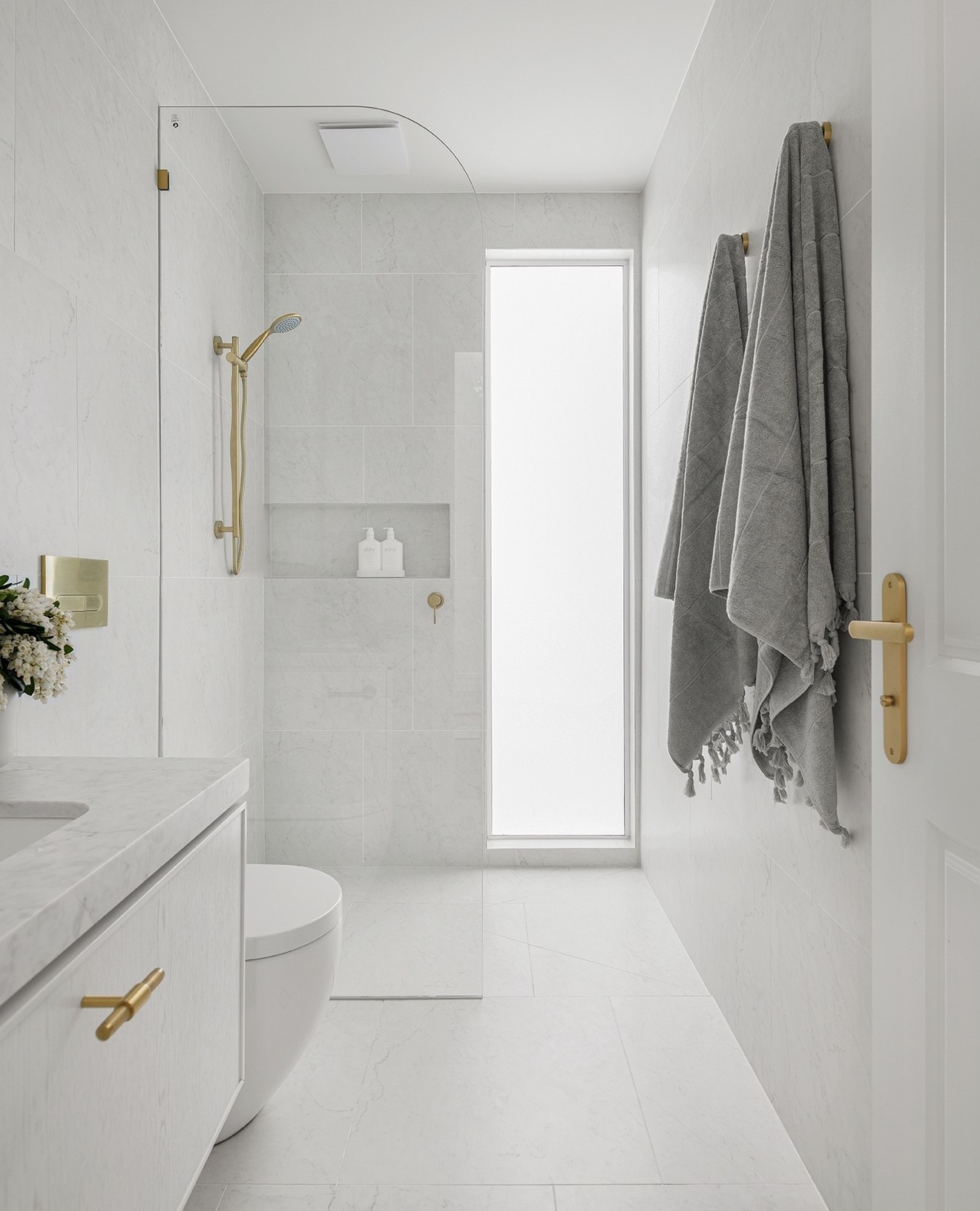 34 Small Bathroom Organization Ideas to Maximize Your Space ...