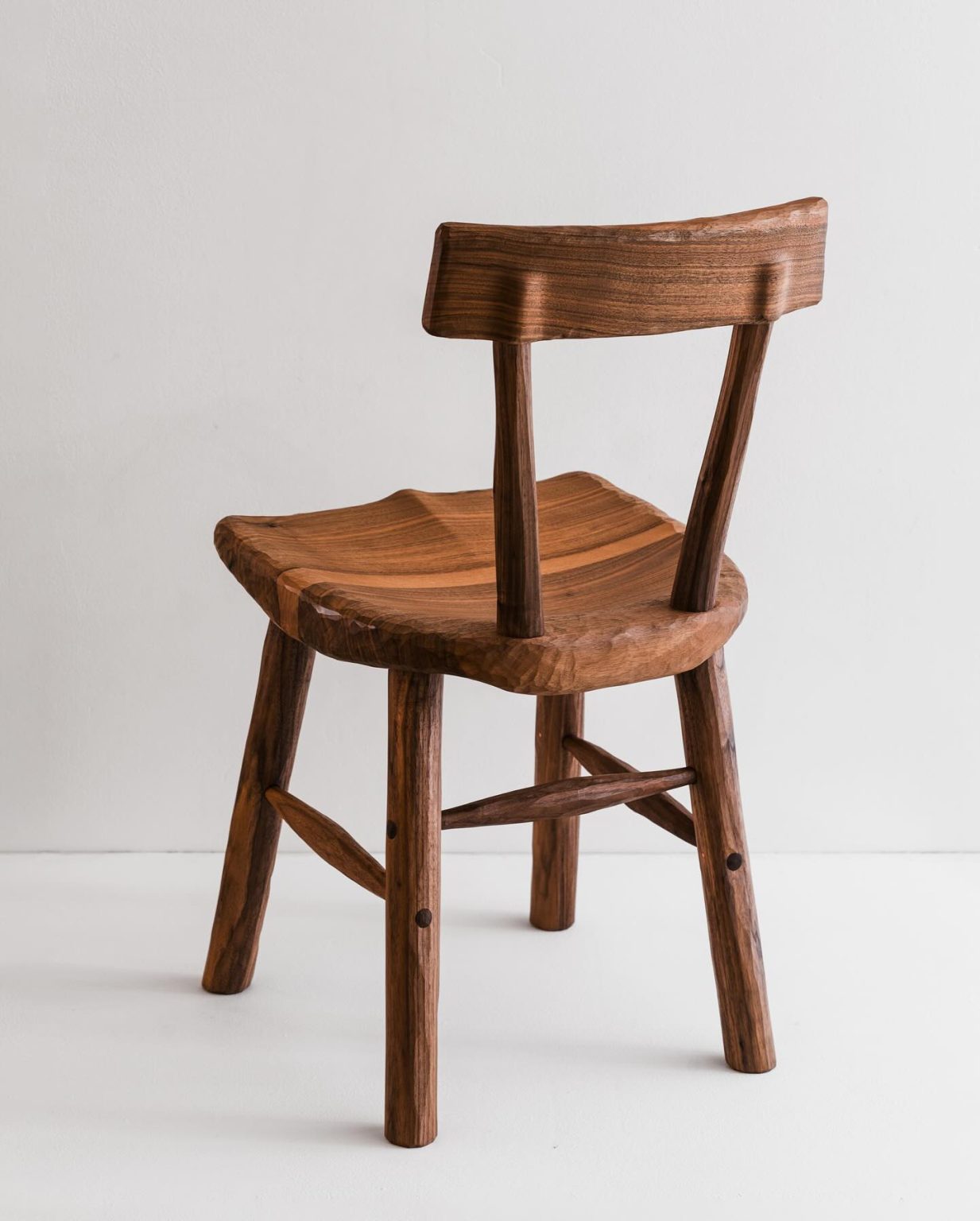 Discover 33 Wooden Chair Designs for 2025: Timeless Elegance Meets ...