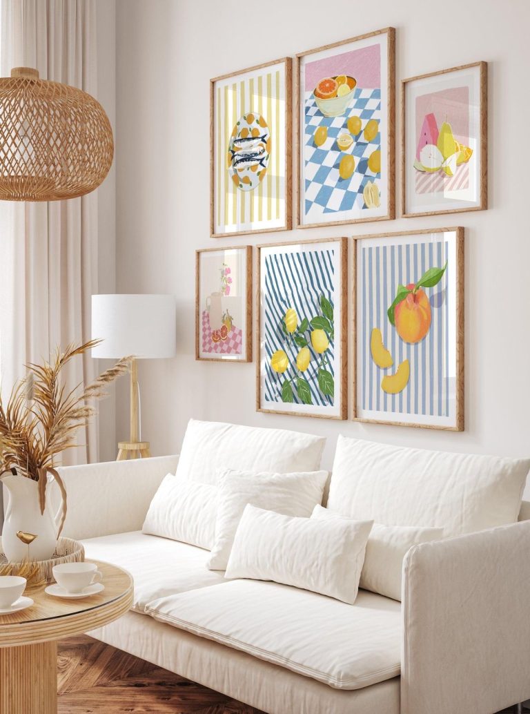 43 Living Room Wall Decor Trends to Refresh Your Space - placeideal.com
