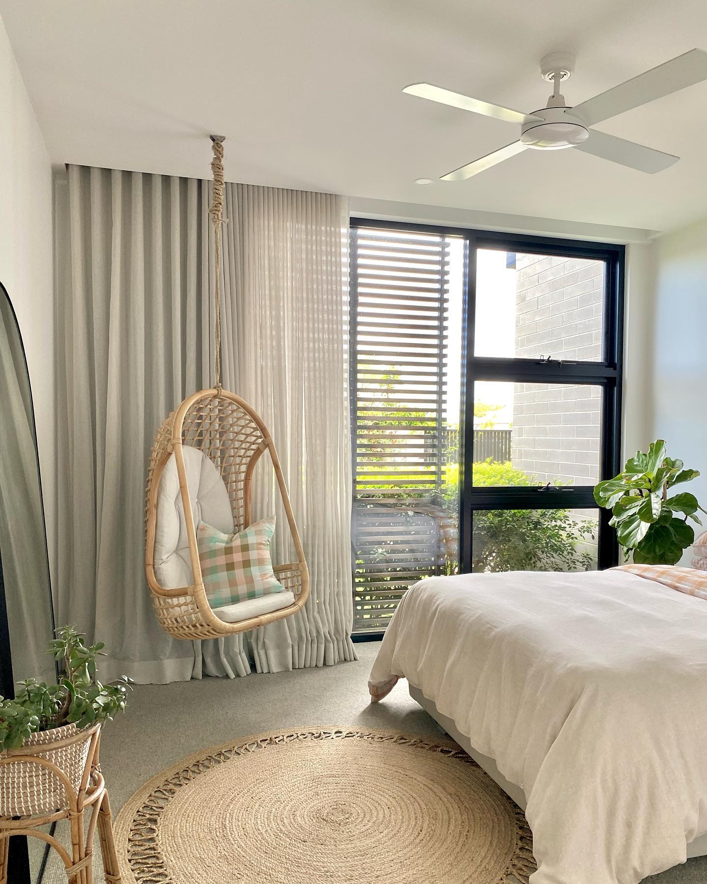 discover-38-hanging-chair-designs-for-2025-stylish-comfort-in-every
