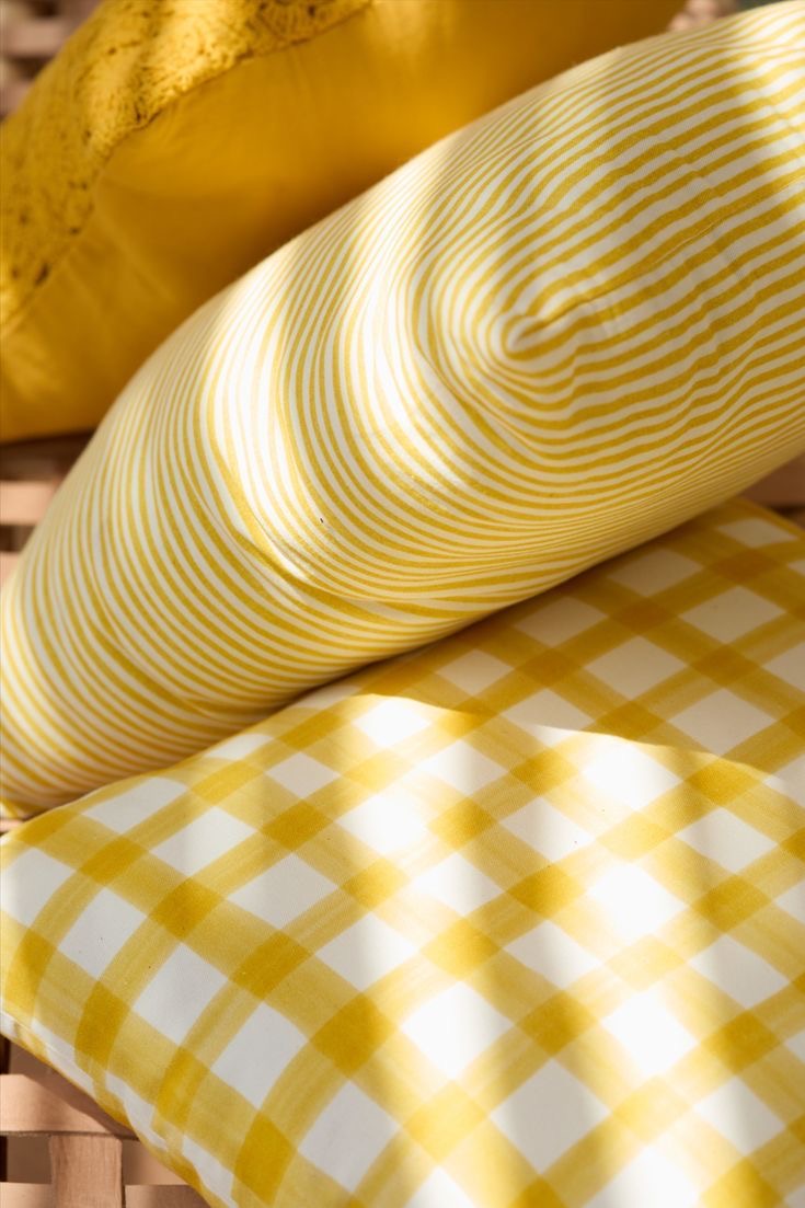 Explore 30 Chic Patio Cushions for Outdoor Bliss in 2025 - placeideal.com