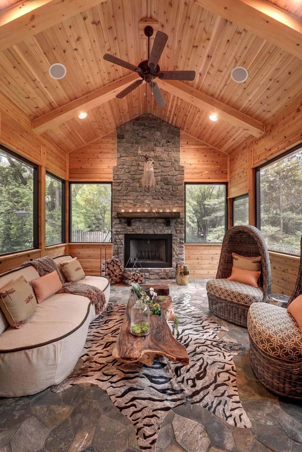 31 Creative 3 Season Porch Ideas to Inspire Your Next Cozy Retreat ...