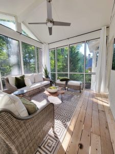 31 Creative 3 Season Porch Ideas to Inspire Your Next Cozy Retreat ...
