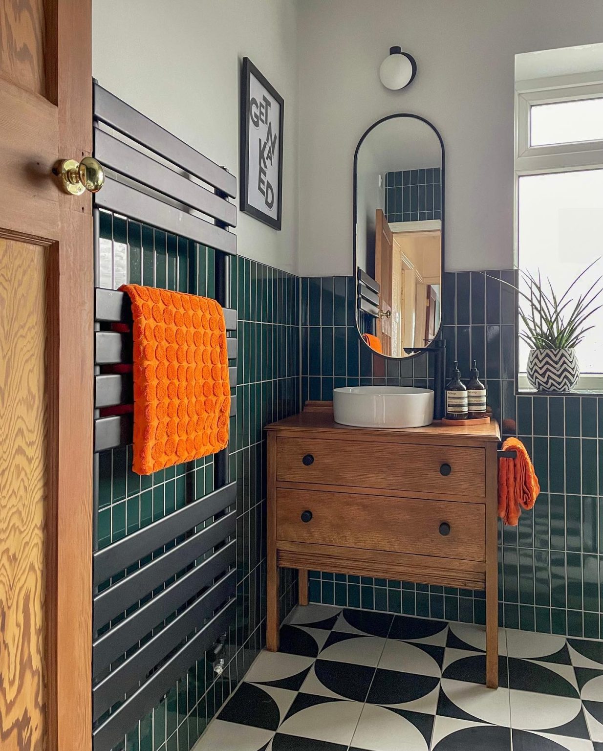37 Small Bathroom Ideas: Transform Tiny Spaces into Chic Retreats ...
