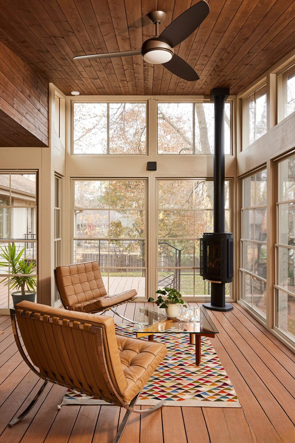 31 Creative 3 Season Porch Ideas to Inspire Your Next Cozy Retreat ...