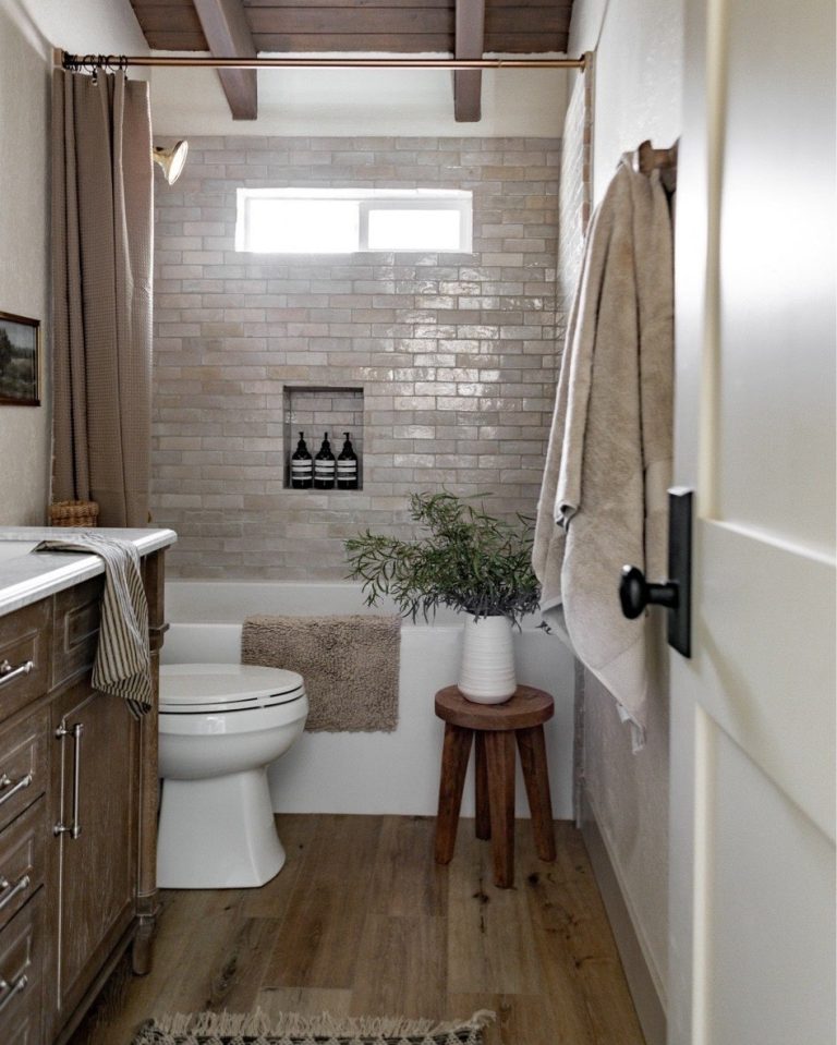 37 Small Bathroom Ideas: Transform Tiny Spaces into Chic Retreats - placeideal.com
