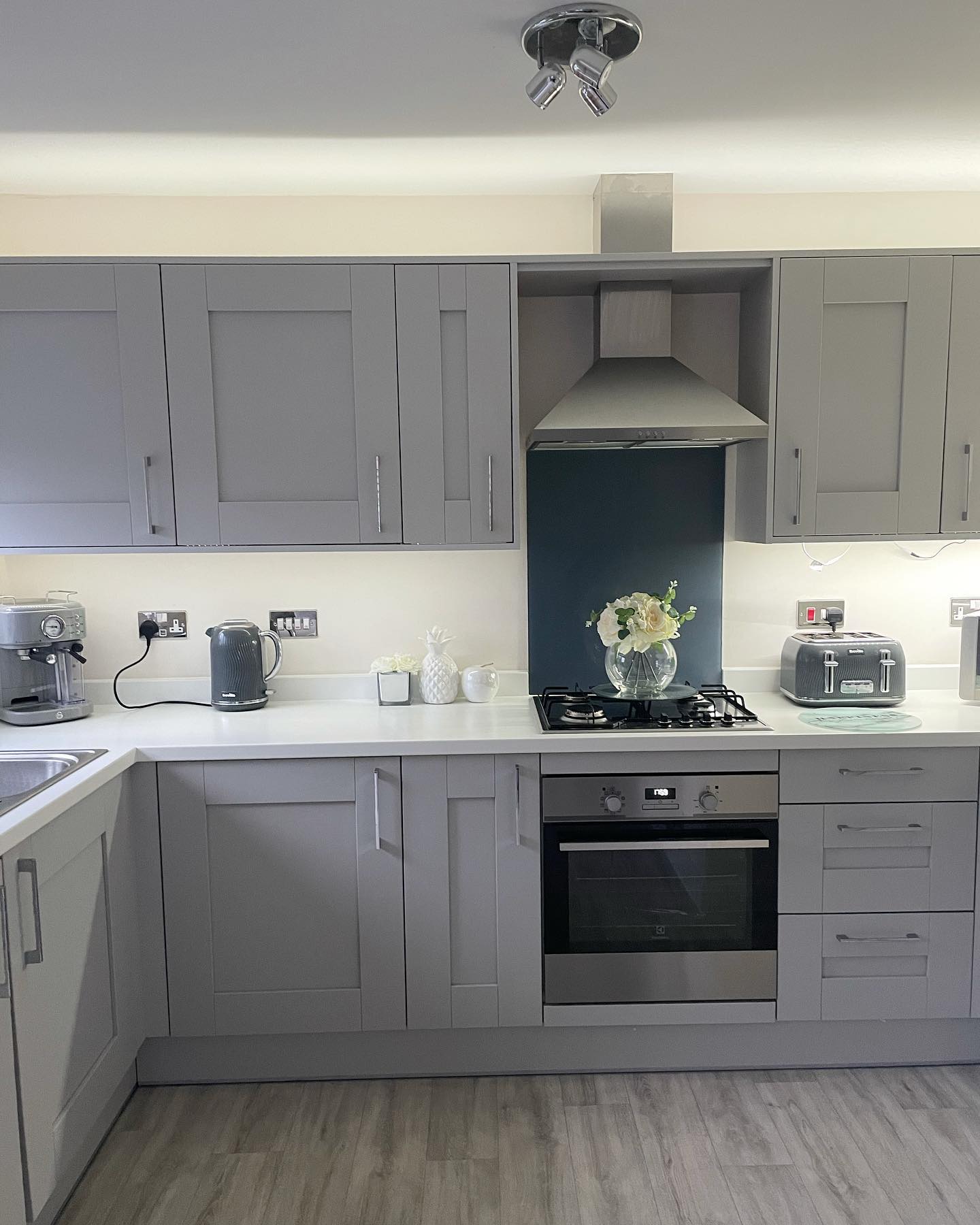 Top 31 Grey Kitchen Ideas - Blend Elegance & Functionality in Design ...
