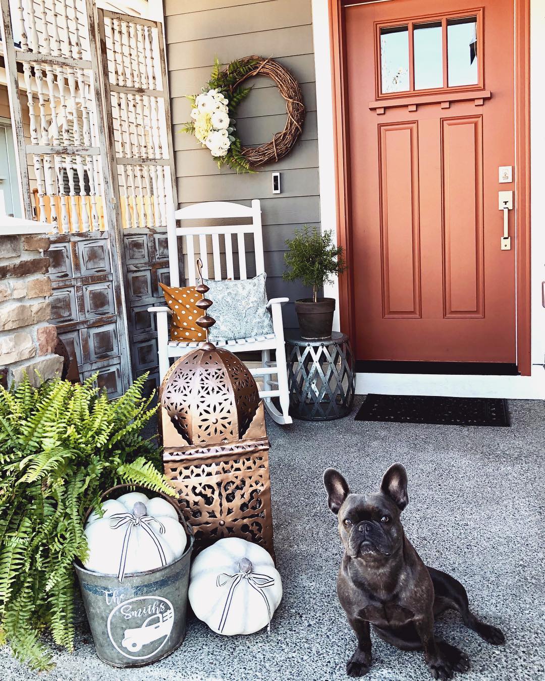 23 Vintage Front Porch Designs That Invite You Home - placeideal.com