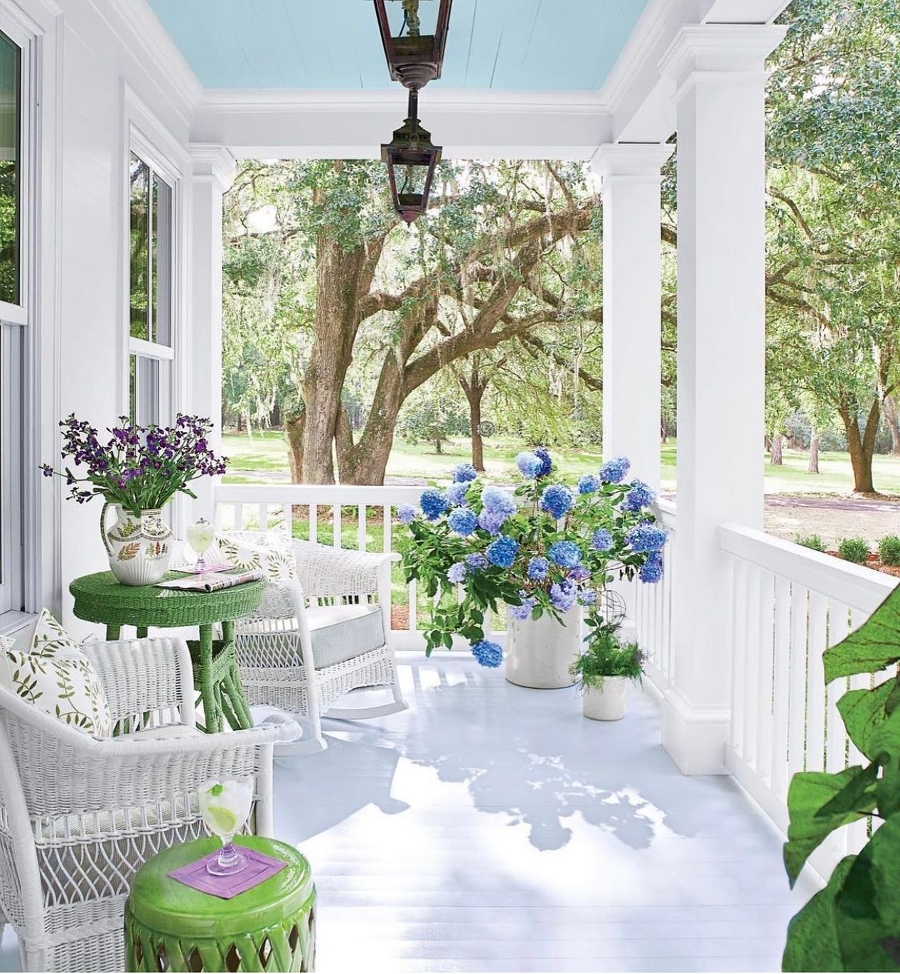 27 Front Porch Decorating Ideas: Transform Your Entryway with Style ...