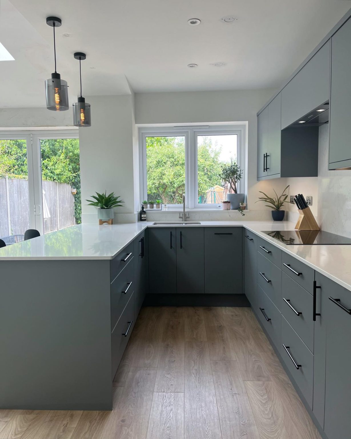 Simple Grey Kitchens Top 31 Grey Kitchen Ideas - Blend Elegance & Functionality in Design ...