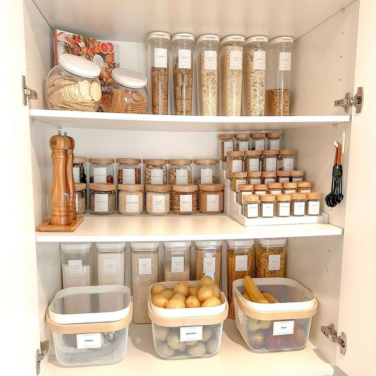 32 Pantry Shelving Ideas for Efficient & Stylish Storage Solutions ...
