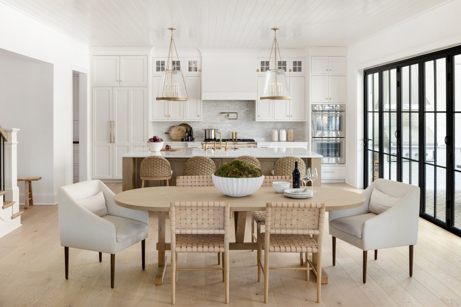 30 White Kitchen Ideas to Brighten Your Space in 2025 - Elegant Designs ...