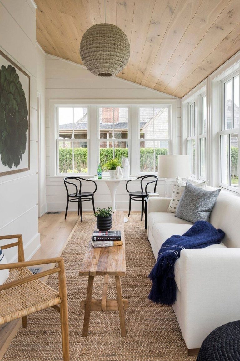 31 Creative 3 Season Porch Ideas to Inspire Your Next Cozy Retreat ...