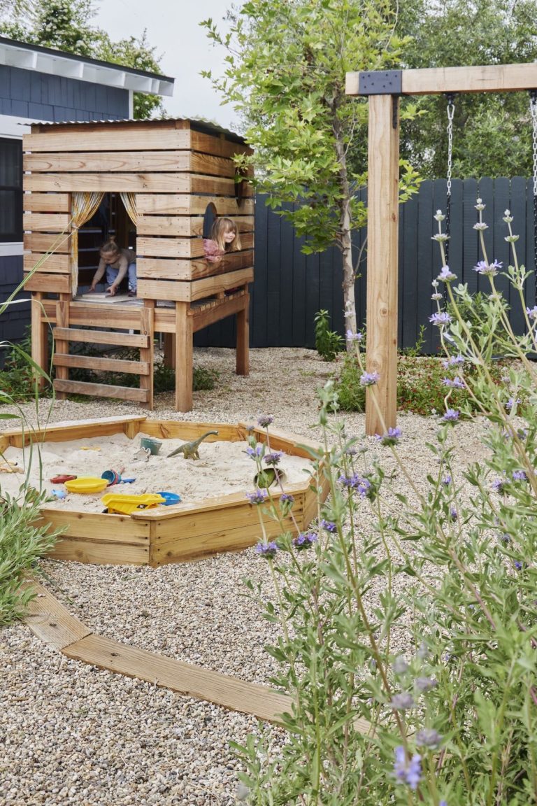 30 Unique Backyard Play Areas to Inspire Outdoor Fun & Adventure ...