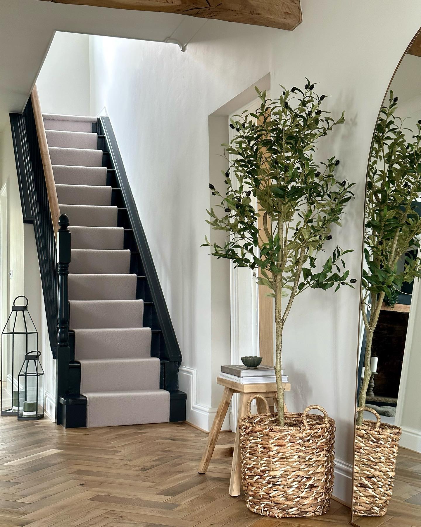 27 Dark Staircase Ideas - Transform Your Home with Elegant Designs ...