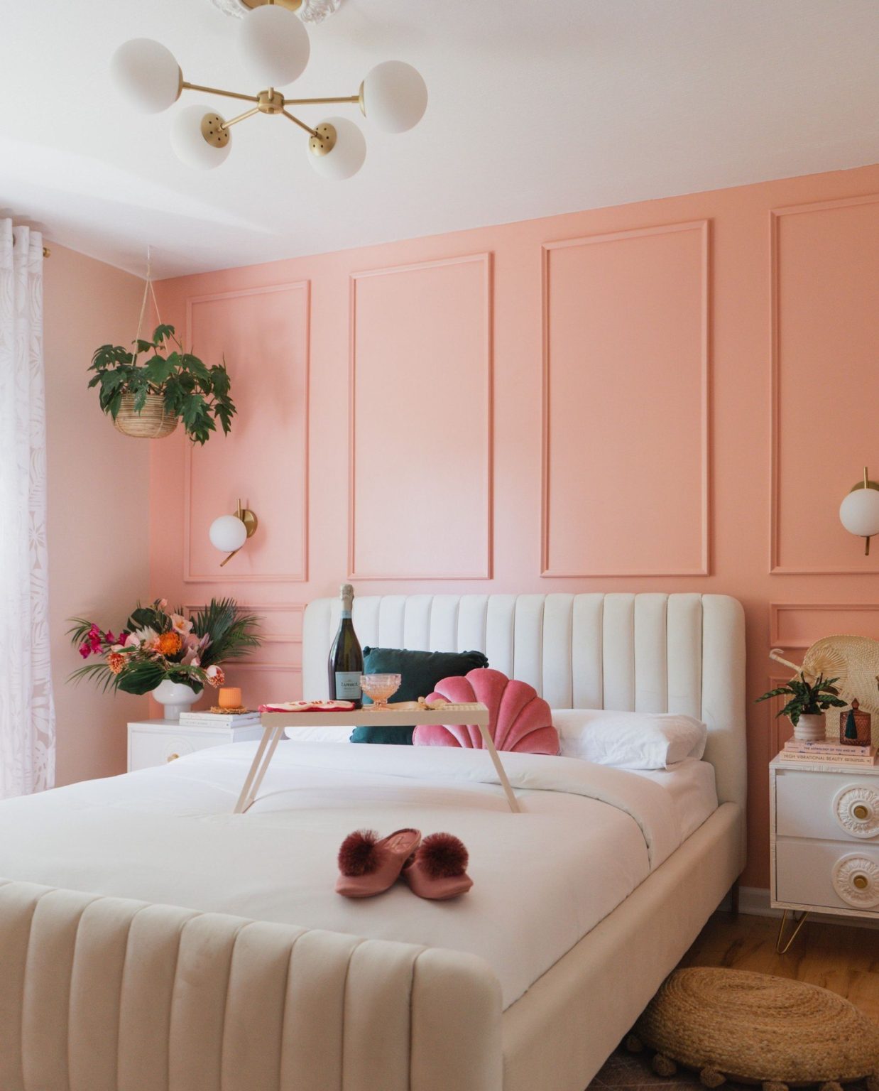 Discover 36 Pink Bedroom Ideas to Inspire Your Next Cozy Makeover ...