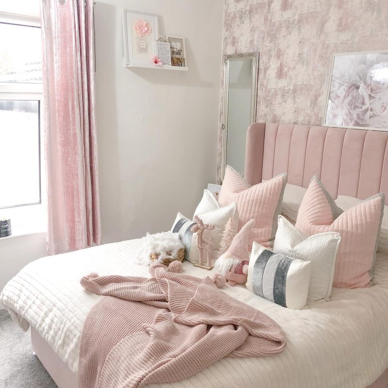 Discover 36 Pink Bedroom Ideas to Inspire Your Next Cozy Makeover ...