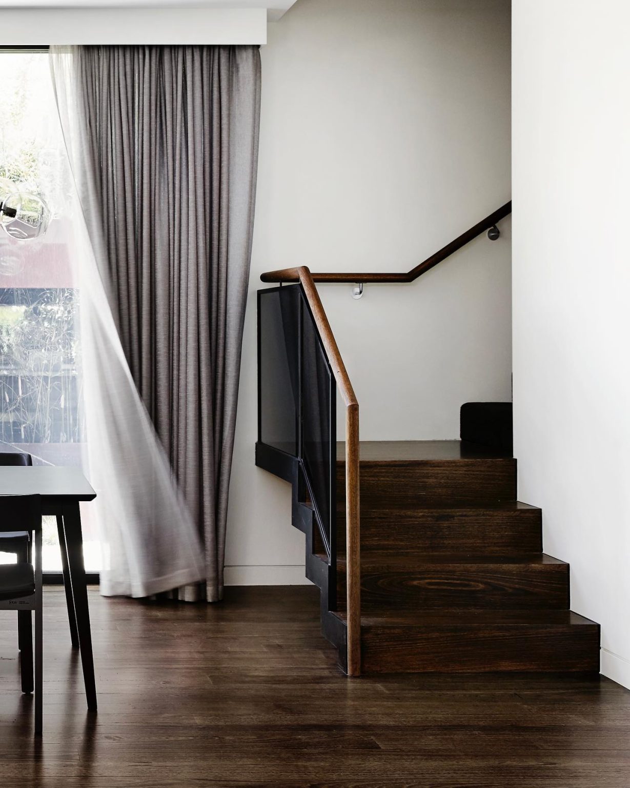 27 Dark Staircase Ideas - Transform Your Home with Elegant Designs ...