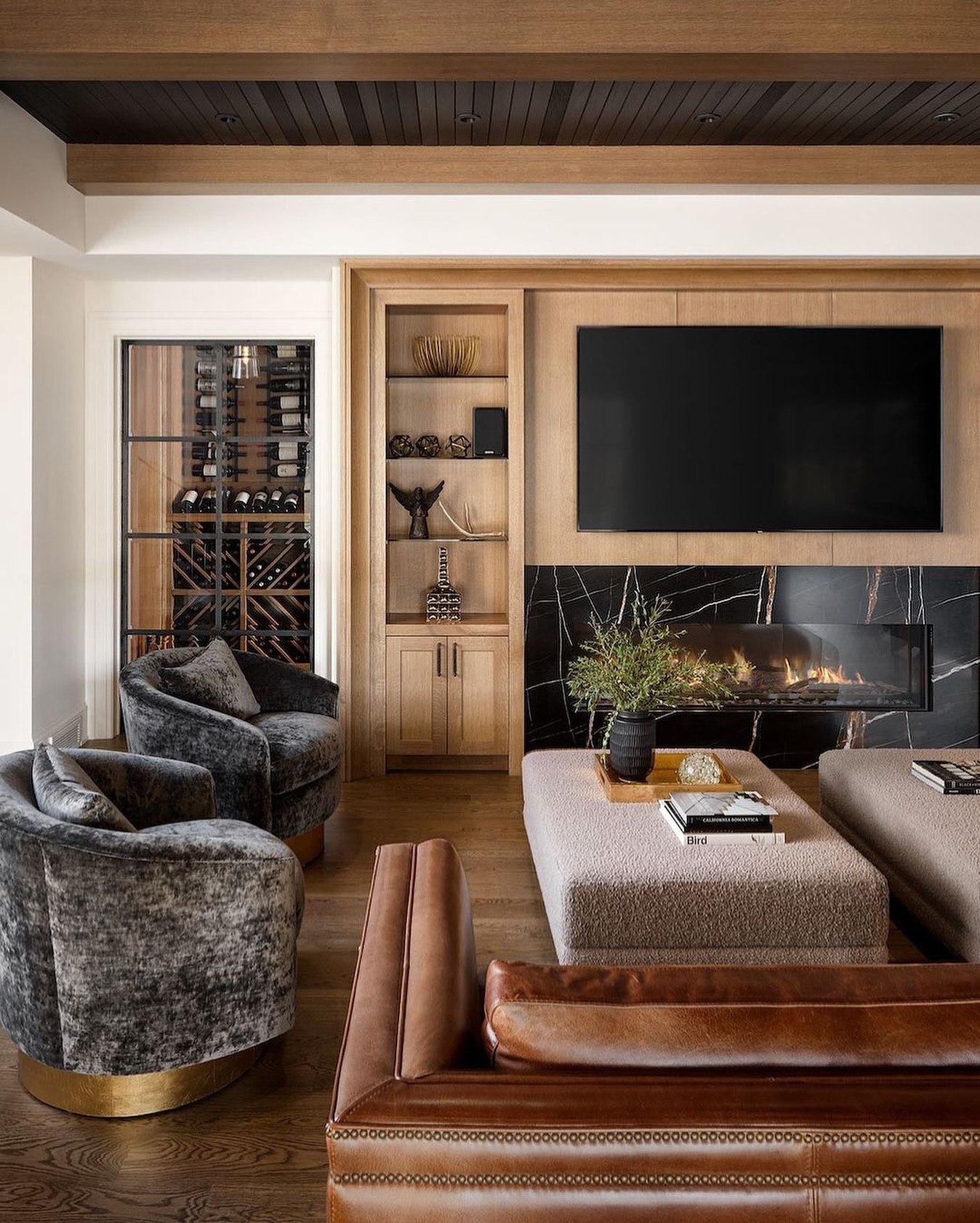 38 Fireplace Ideas with TV: Ultimate Living Room Enhancements ...