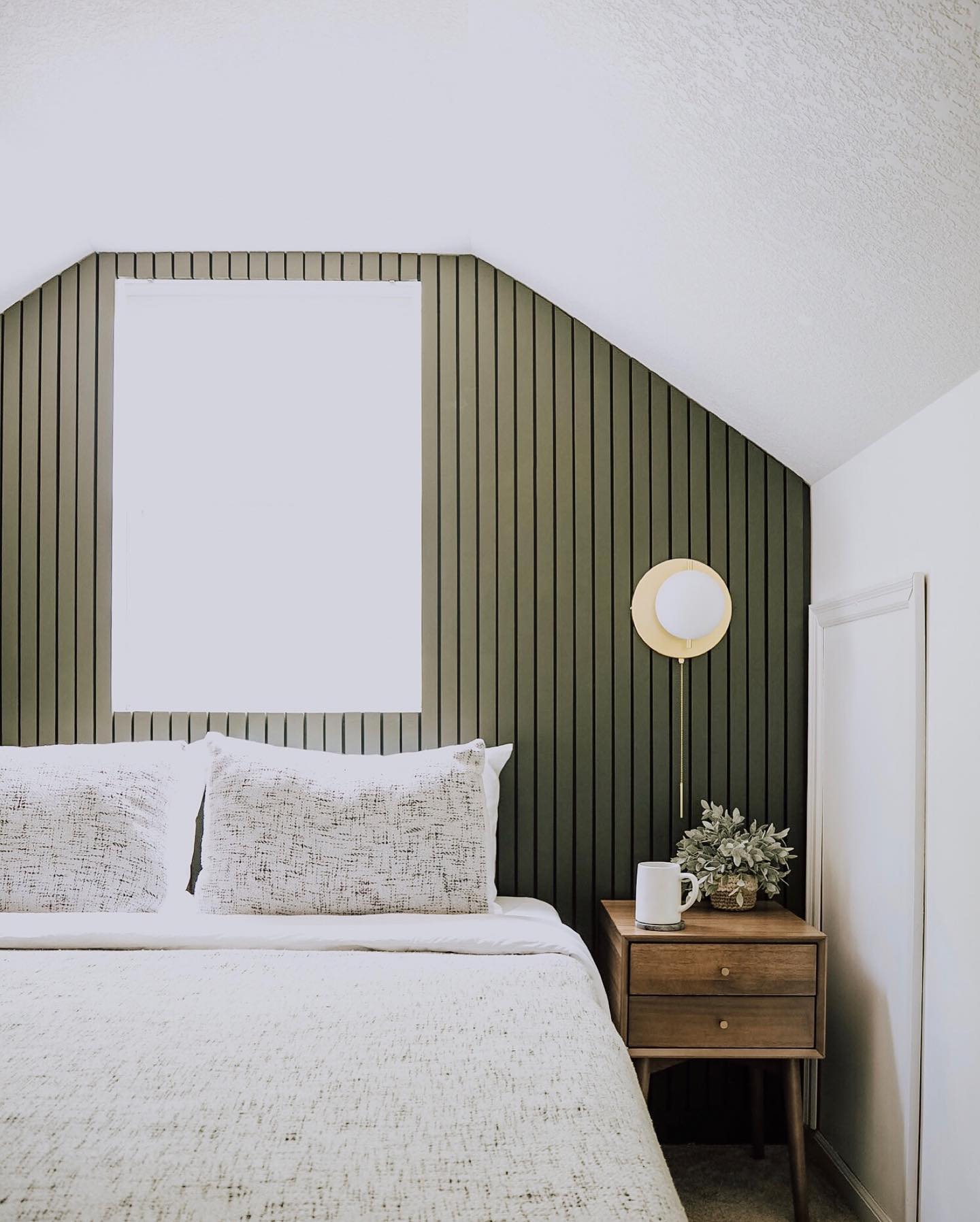 Explore 34 Bedroom Accent Wall Ideas for Stylish Home Décor ...