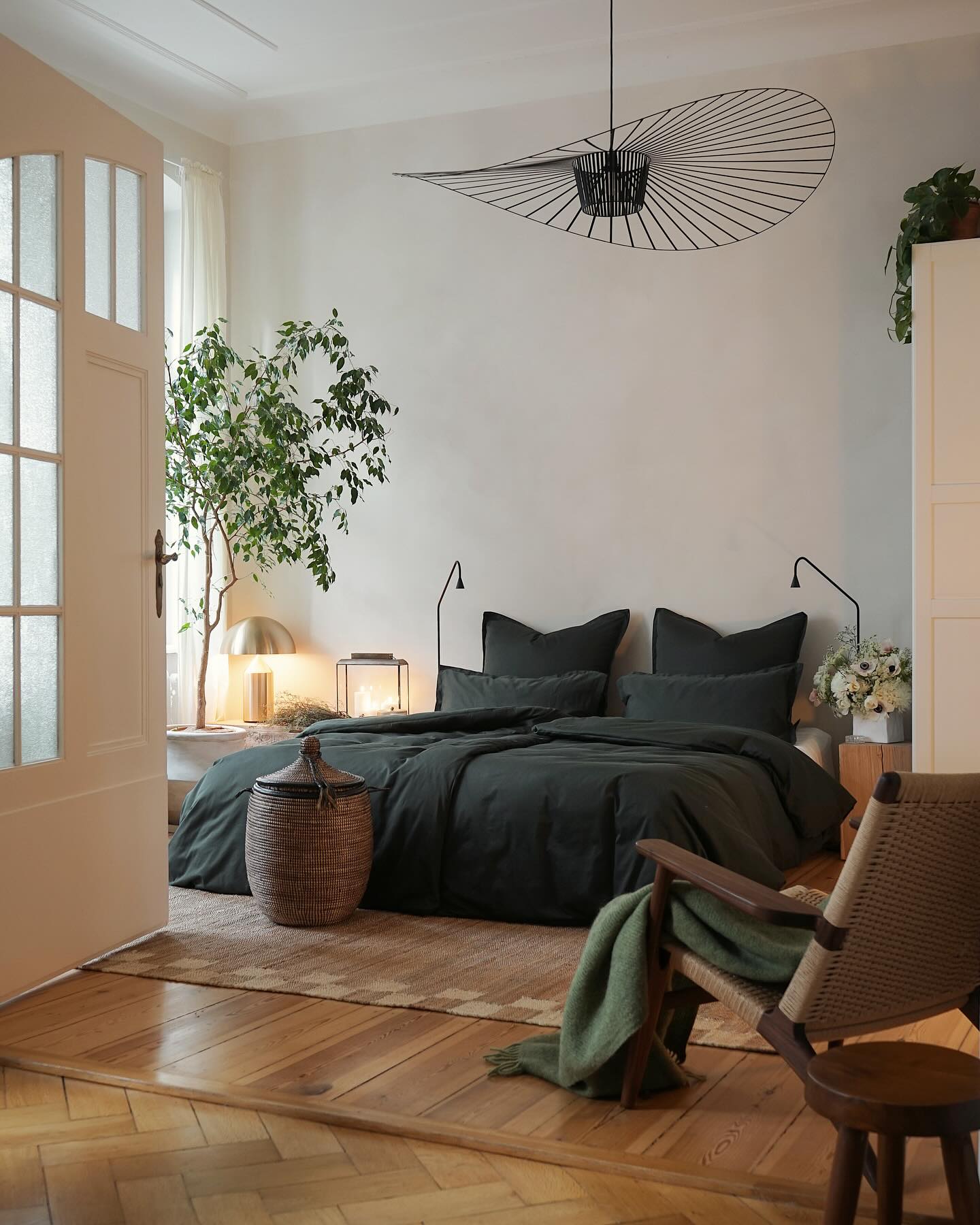 30 Brown Bedroom Ideas: Unlock Cozy Elegance & Modern Charm ...