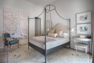 33 Canopy Bed Design Ideas: Transform Your Bedroom into a Luxurious ...