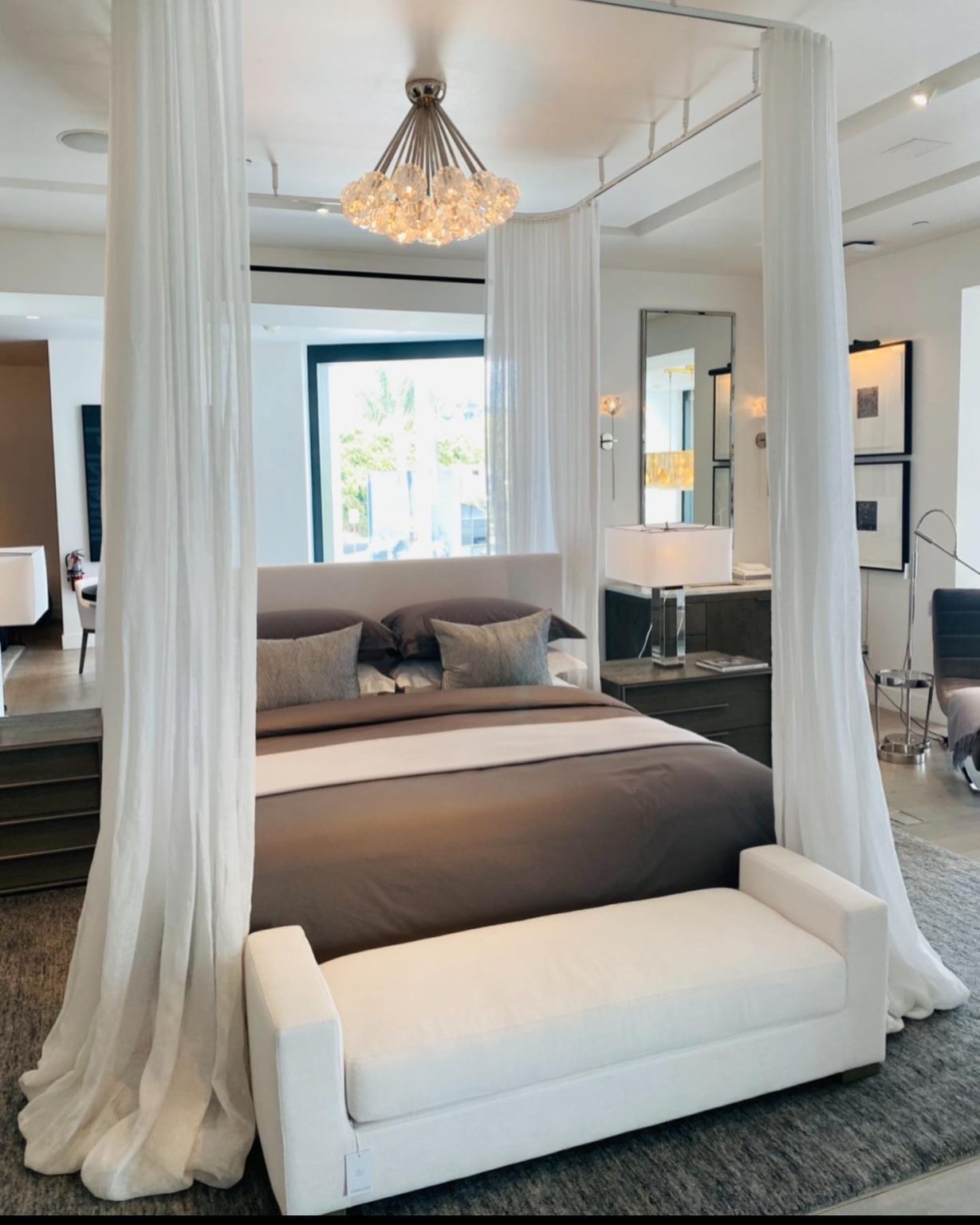 33 Canopy Bed Design Ideas: Transform Your Bedroom into a Luxurious ...