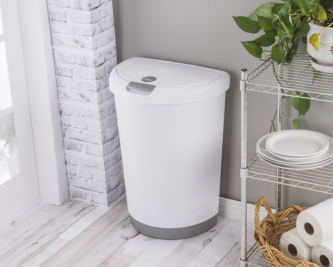 25 Kitchen Trash Can Ideas That Will Transform Your Space - placeideal.com