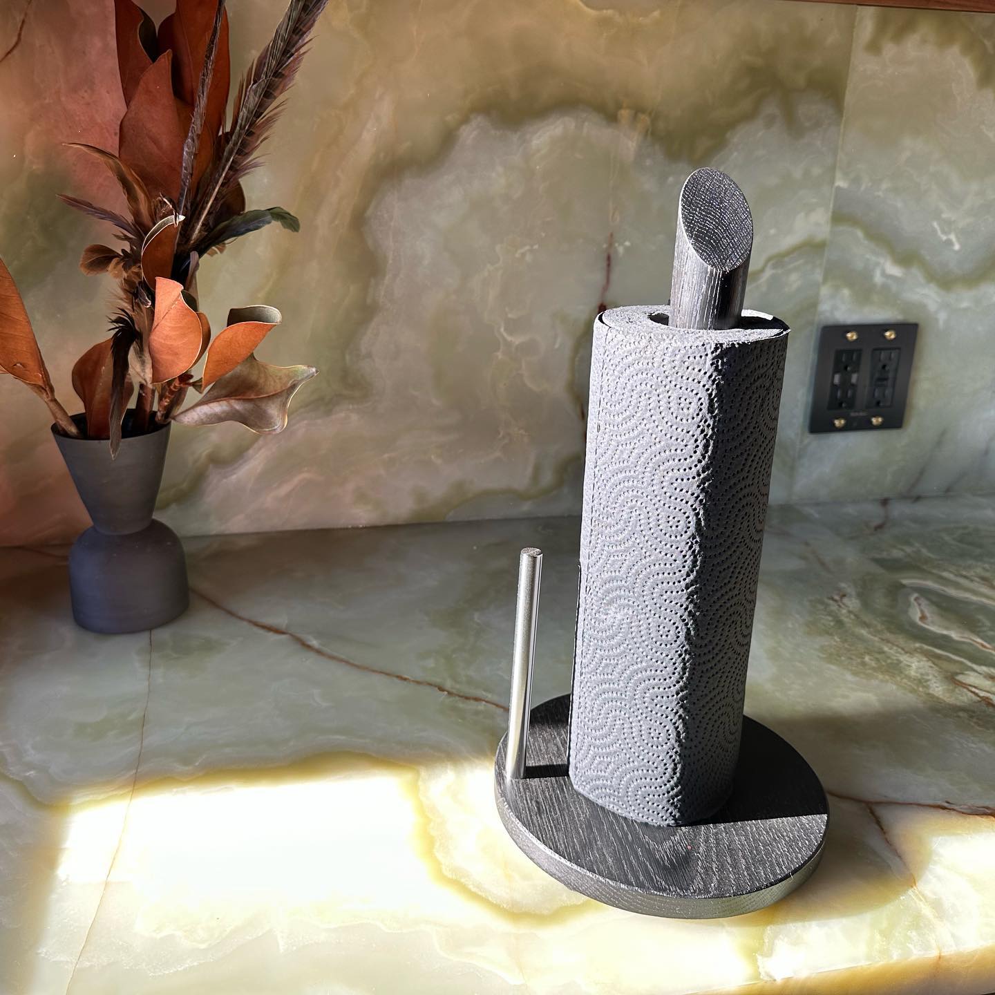 33 Unique Paper Towel Holder Ideas to Elevate Your Kitchen Decor ...