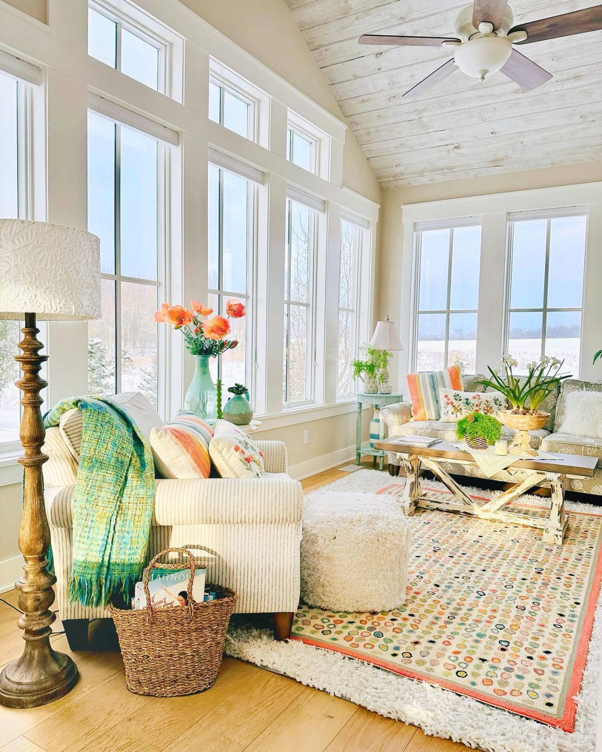 30 Stunning Sunroom Ideas: Transform Your Home with Elegant and Cozy ...