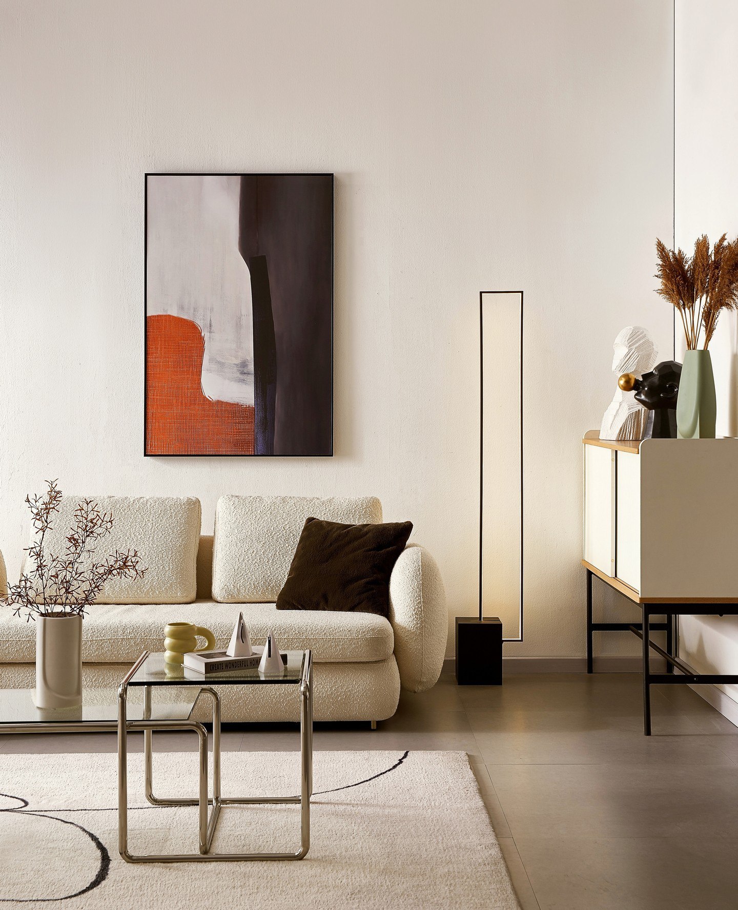 21 Tall Wall Decor Ideas to Elevate Your Home’s Aesthetic - placeideal.com