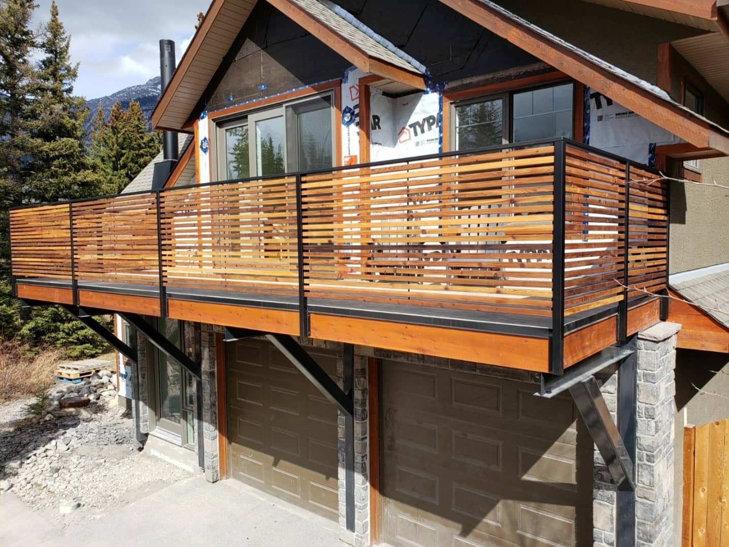 29 Balcony Railings Ideas for Modern, Rustic, and Stylish Outdoor ...