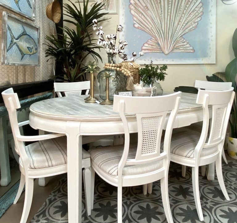28 Stunning Coastal Dining Room Ideas for a Beach-Inspired Home ...