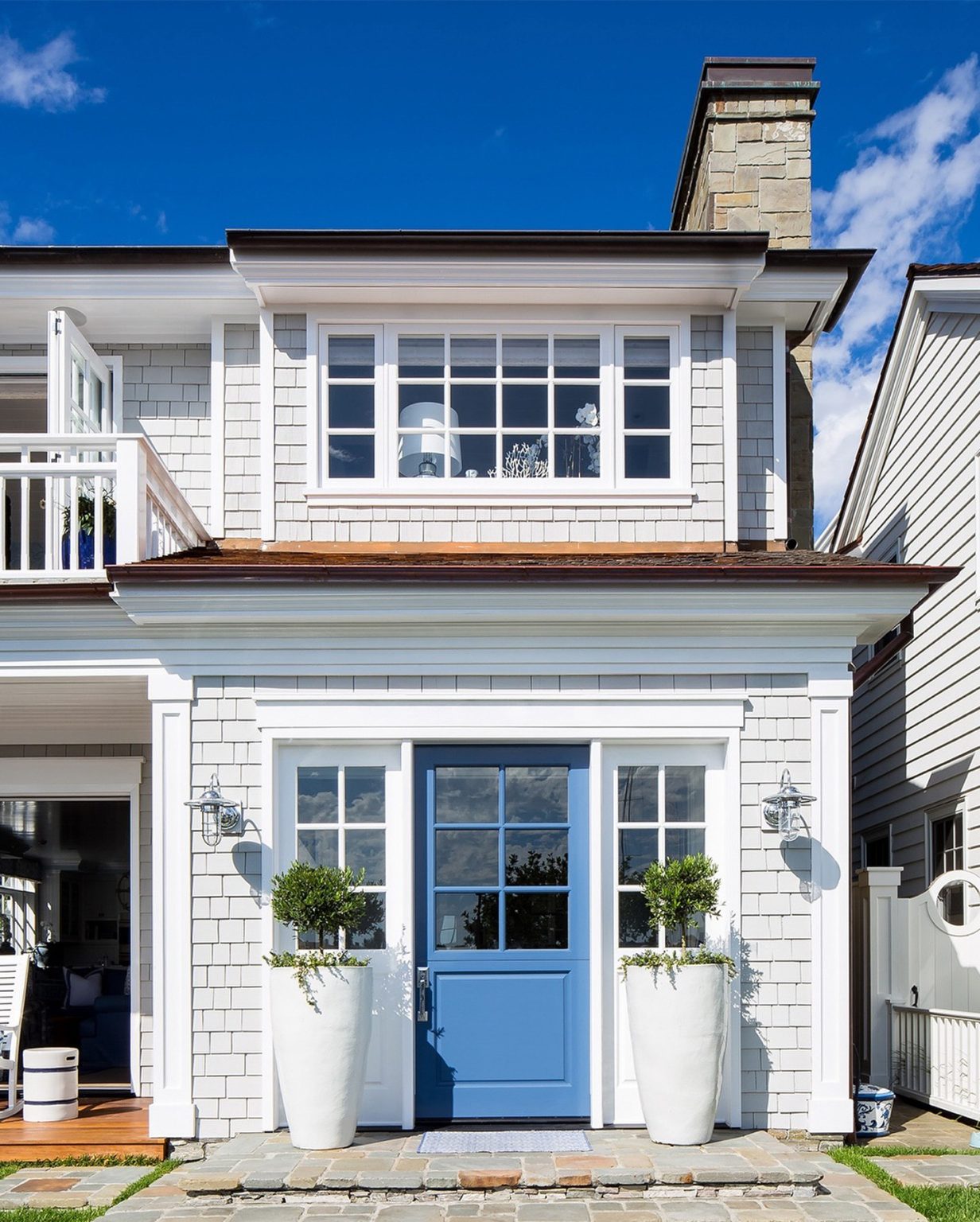 28 Coastal Cottage Exterior Designs to Inspire Your Dream Beachside ...