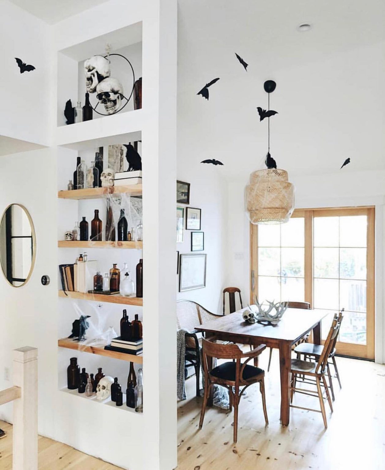 38 Minimalist Halloween Decor Ideas Simple, Modern, and Stylish(00)