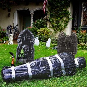 31 Front Yard Halloween Decorations: Easy, Cheap, and Kid-Friendly ...