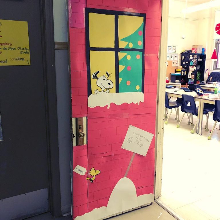 31 Christmas Classroom Door Ideas: Creative and Fun Ways to Deck the ...