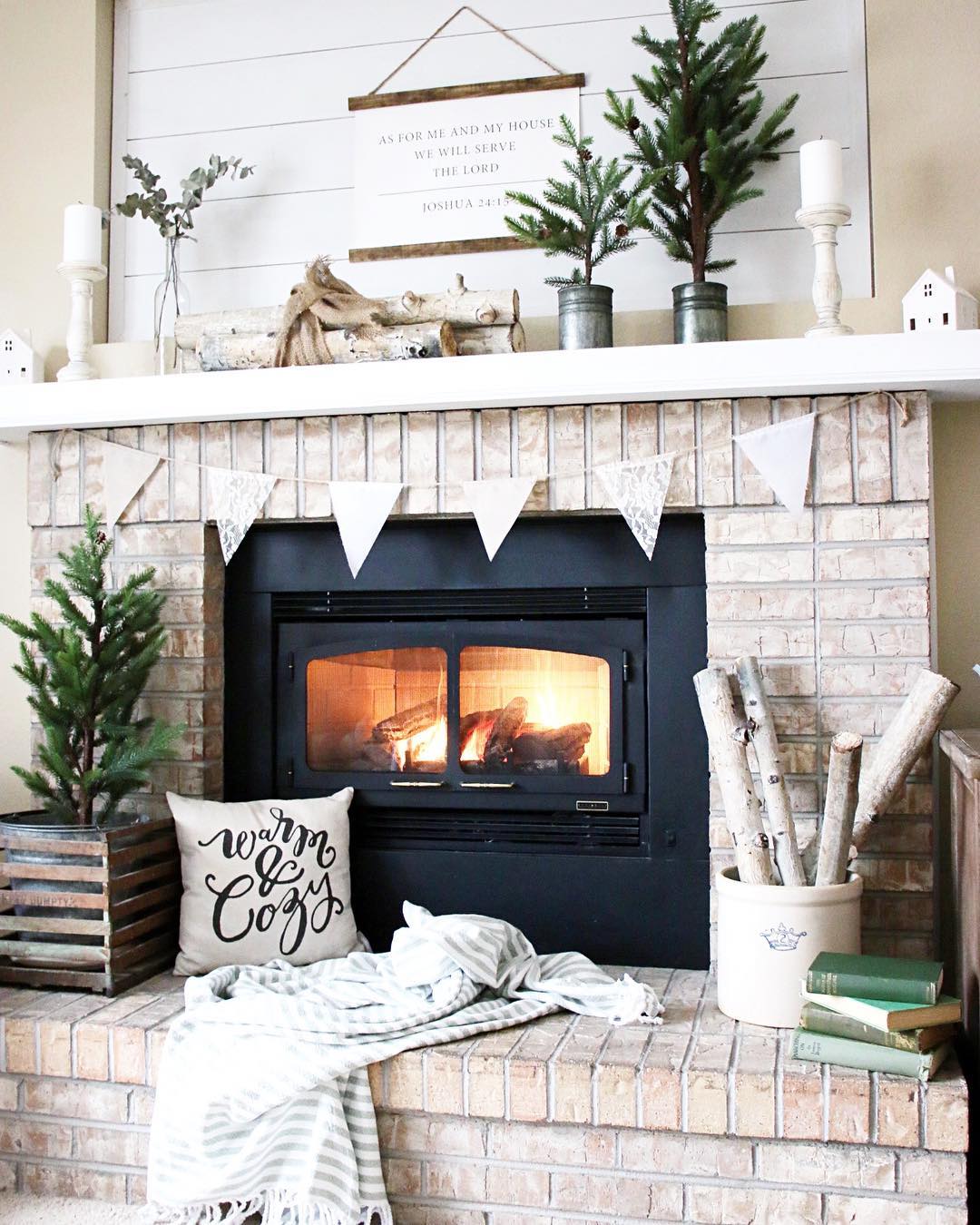 28 Winter Fireplace Decor Ideas to Create a Cozy, Festive, and Inviting Home This Season ...