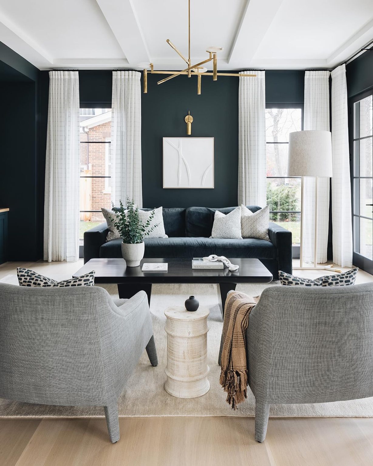 35 Accent Walls in Living Room: Stylish and Modern Ideas to Elevate ...