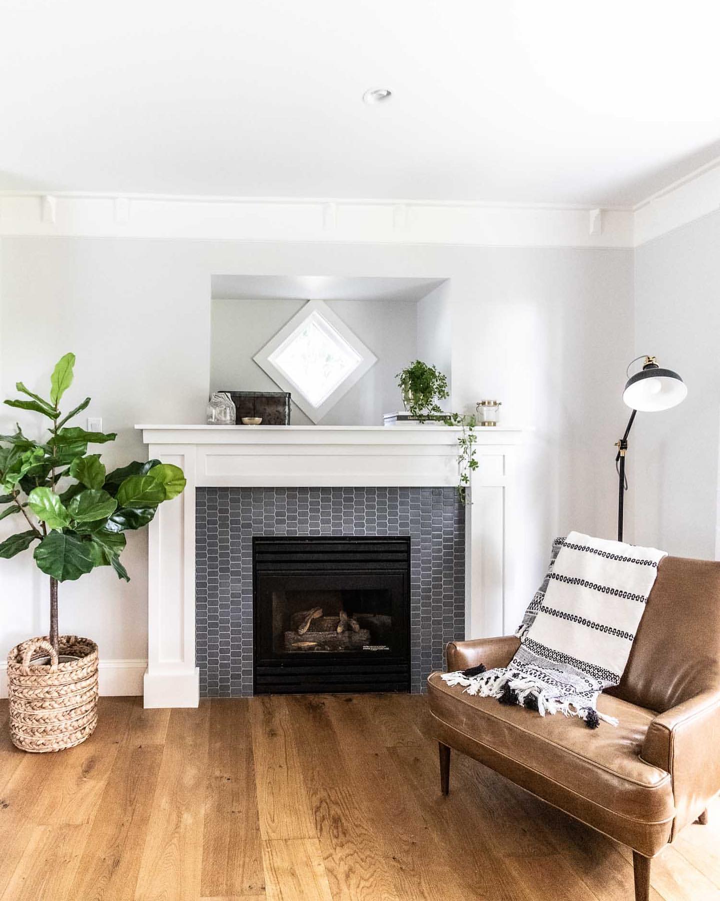 35 Fireplace Tile Ideas to Transform Your Living Space – Modern, Boho ...