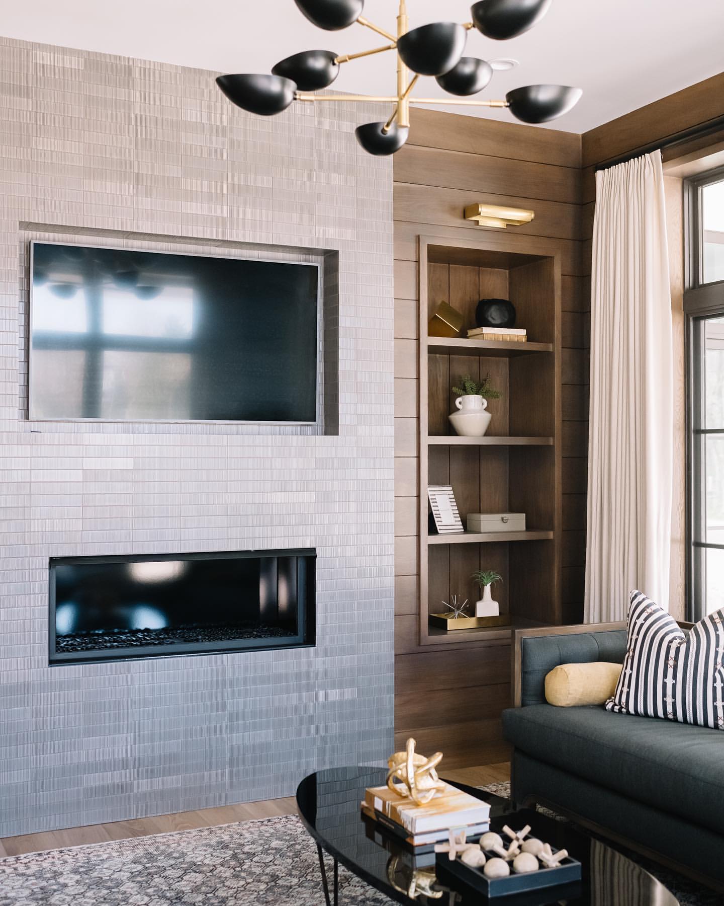 35 Fireplace Tile Ideas to Transform Your Living Space - Modern, Boho ... - Apartment Textured Tile With Built-In Lighting