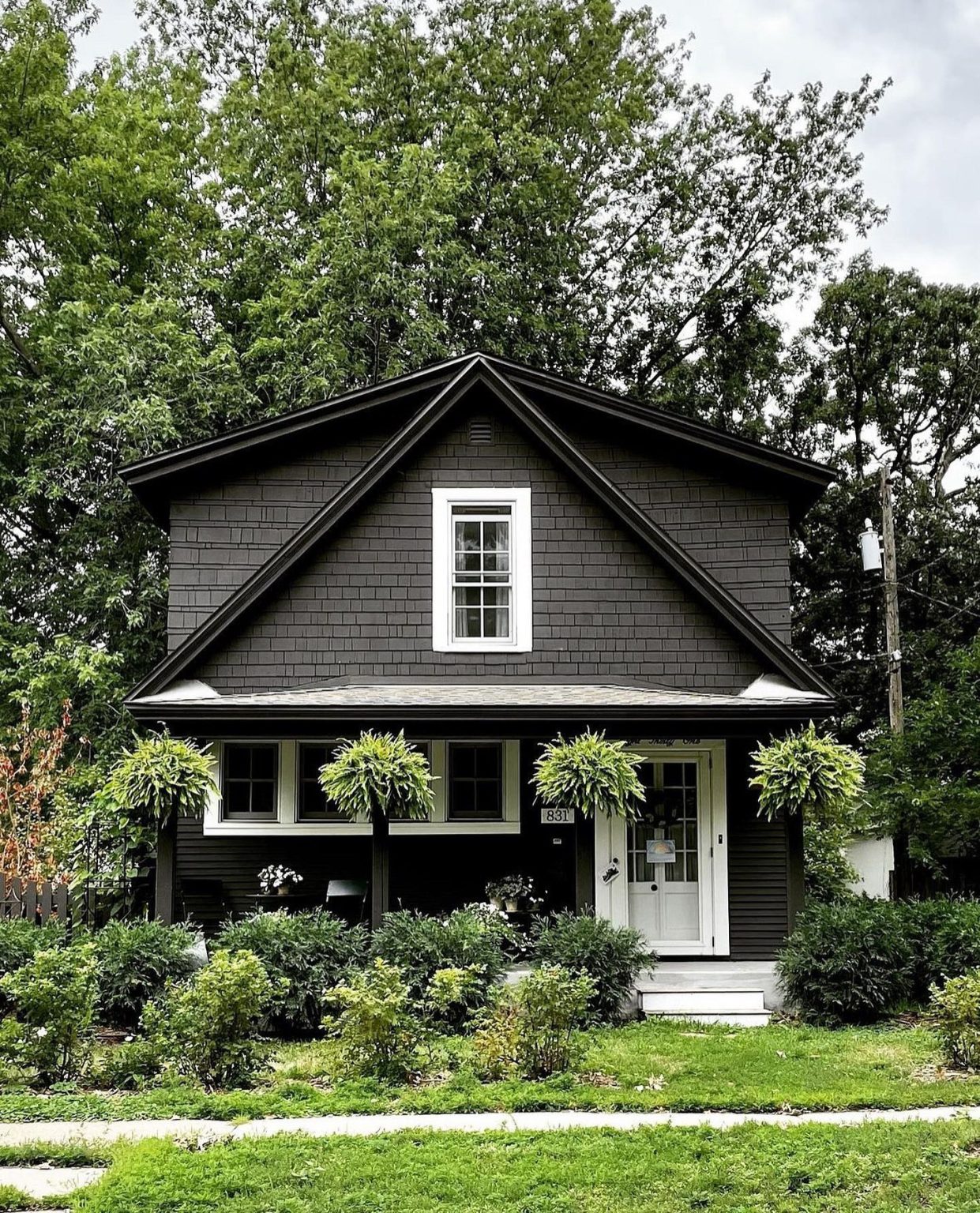 22 Stunning Dark Exterior House Colors That Will Elevate Your Home’s ...