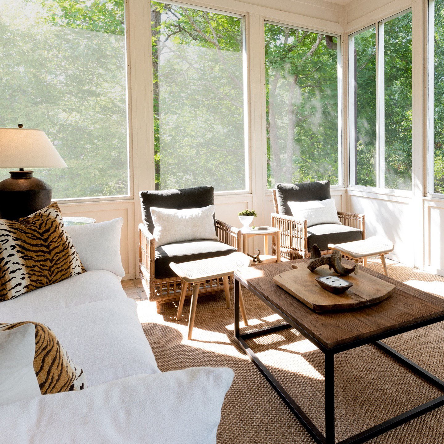 35 Sunroom Decorating Ideas: Cozy, Modern, and Bohemian Styles for the ...
