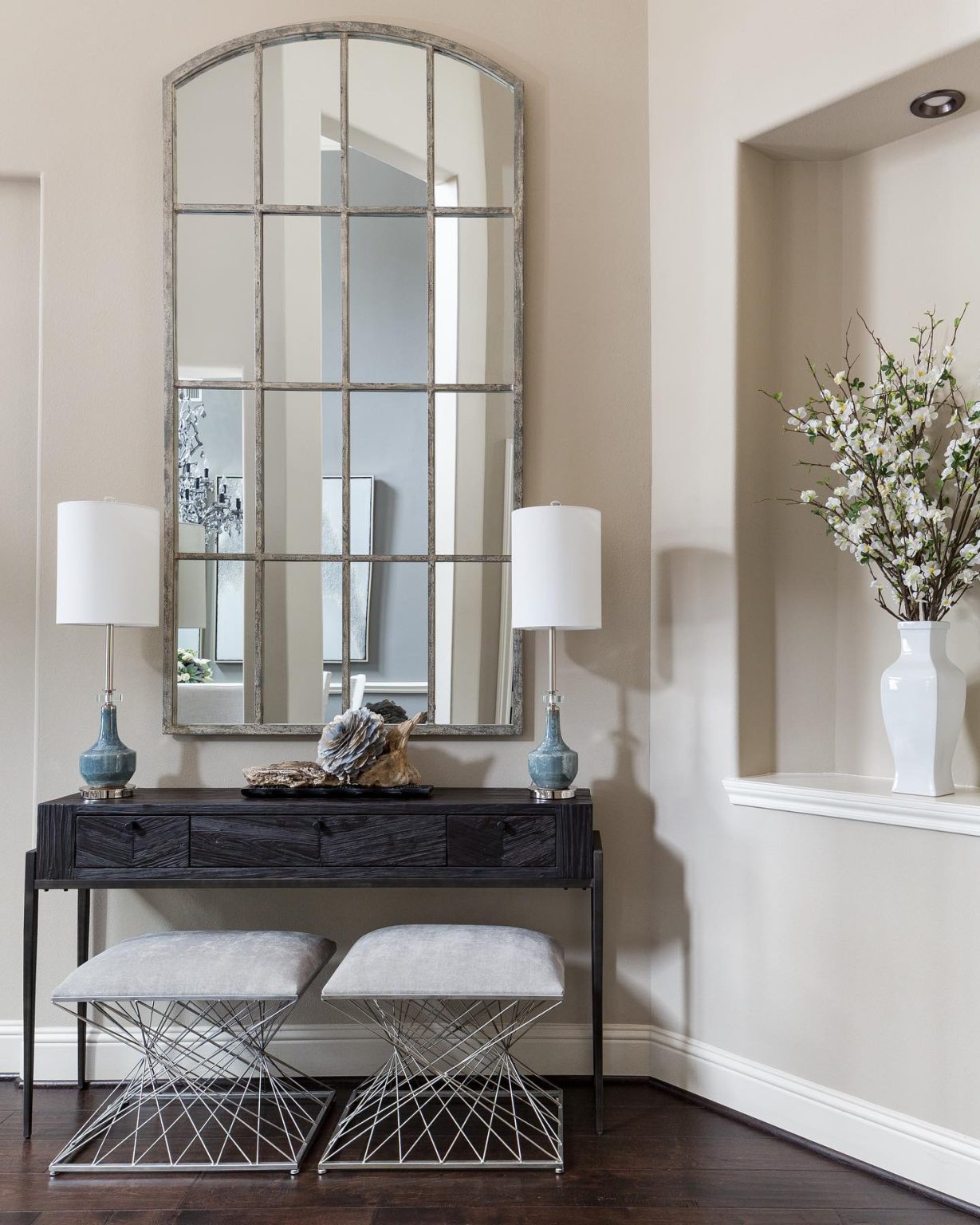 34 Stunning Entry Table Decor Ideas to Elevate Your Home's Style and ...