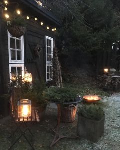 30 Rustic Garden Decor Ideas to Transform Your Outdoor Space into a